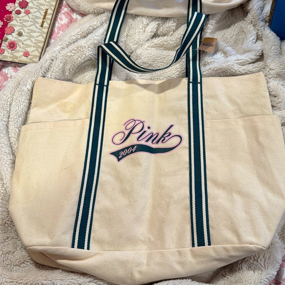 Pink tote